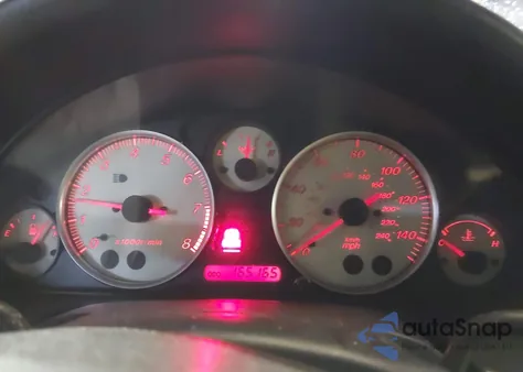 2003 Mazda Mx-5 Miata Cloth/Ls/Se/Shinsen z USA, uszkodzony, nr VIN JM1NB353830312849